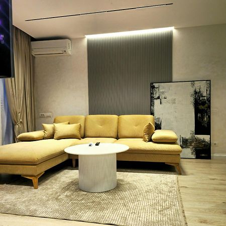 Center Apartment Easy_Luxury Τίρανα Εξωτερικό φωτογραφία