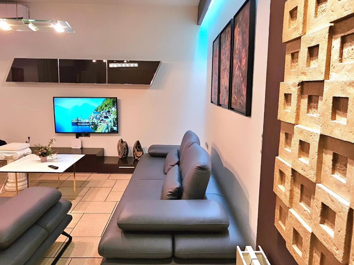 Center Apartment Easy_Luxury Τίρανα Εξωτερικό φωτογραφία