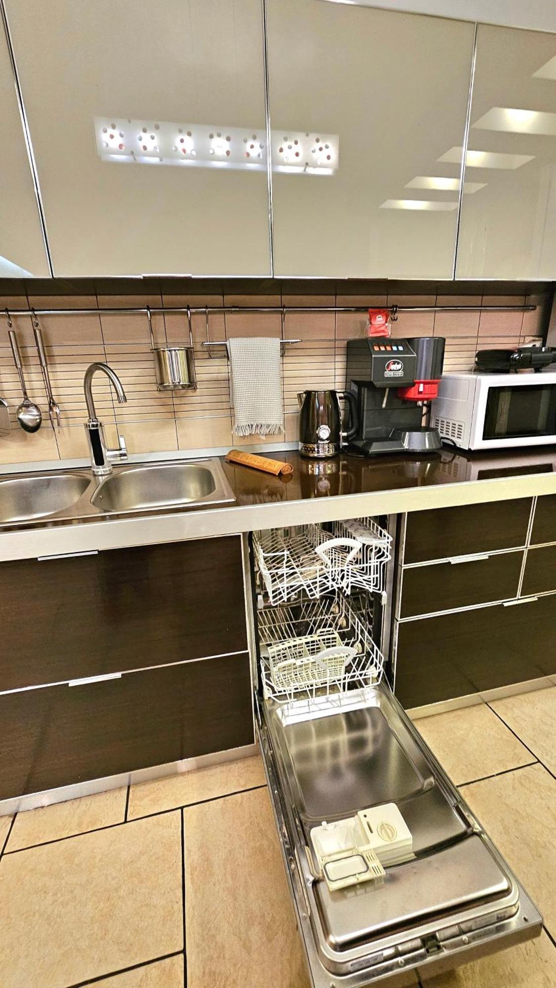 Center Apartment Easy_Luxury Τίρανα Εξωτερικό φωτογραφία