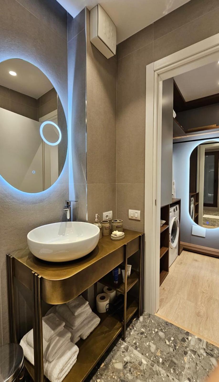 Center Apartment Easy_Luxury Τίρανα Εξωτερικό φωτογραφία