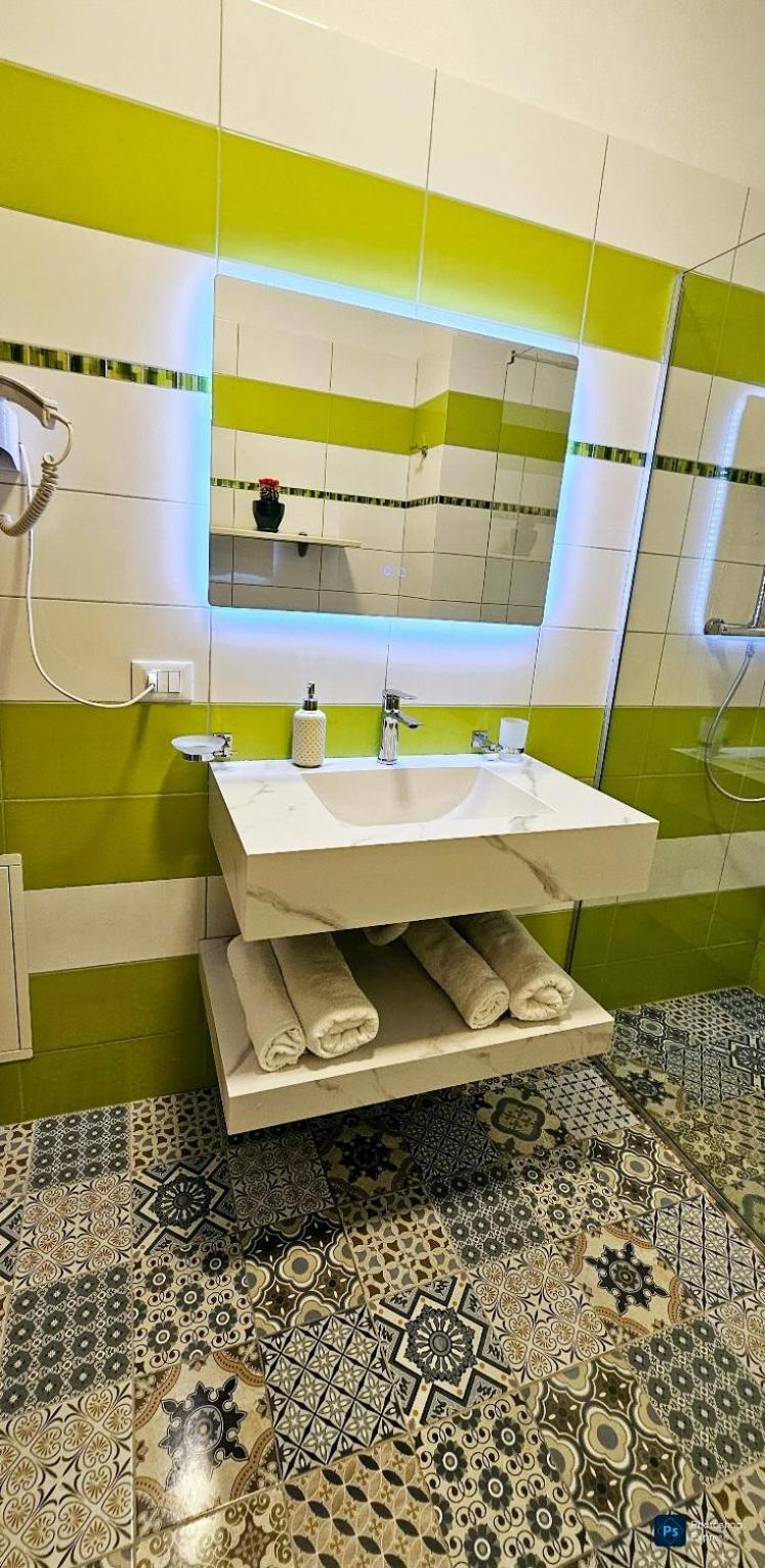 Center Apartment Easy_Luxury Τίρανα Εξωτερικό φωτογραφία