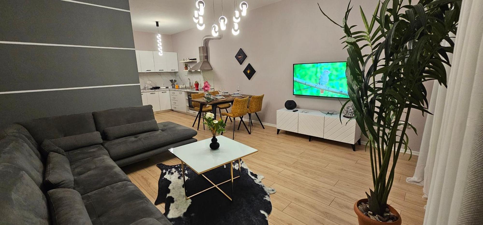 Center Apartment Easy_Luxury Τίρανα Εξωτερικό φωτογραφία